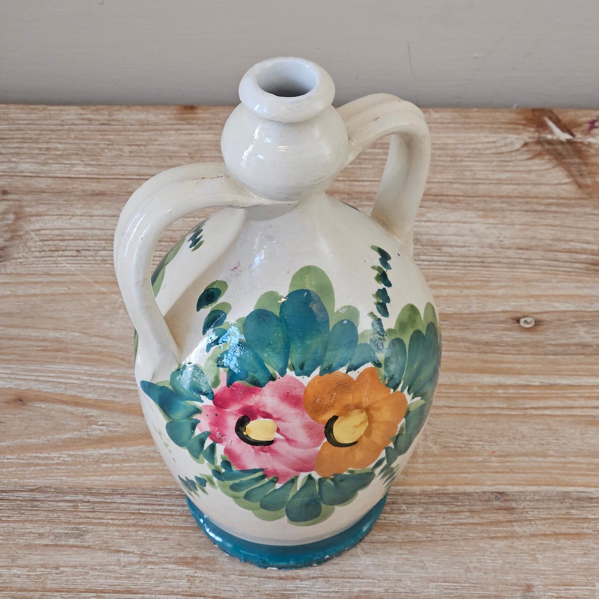 Anfora fiaschette tradizionali in ceramica pugliese doppio manico smaltata fatta e decorata a mano maiolica fiori Italia creta