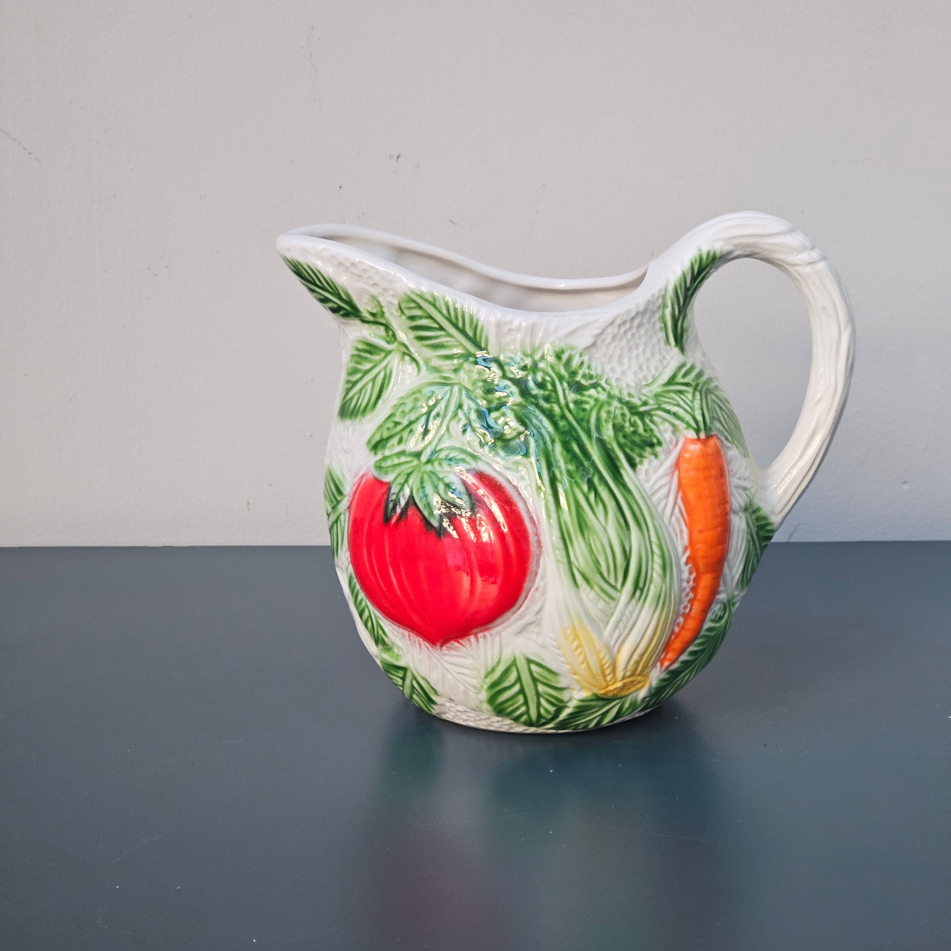 Brocca caraffa frutta verdura manico, ceramica "ITALICA ARS" fatta a mano made in Italy